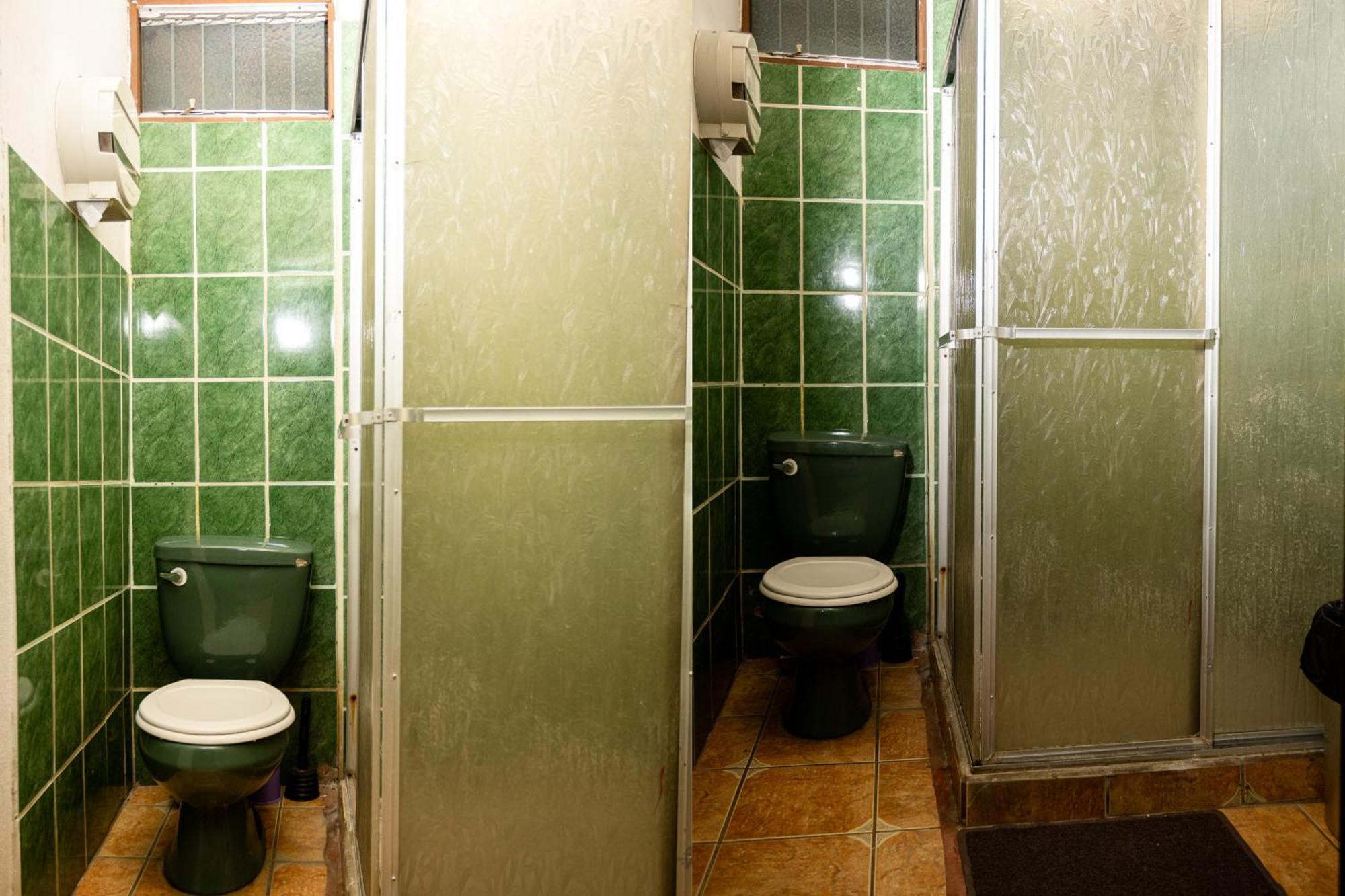 Manuel Antonio Hostel Екстер'єр фото