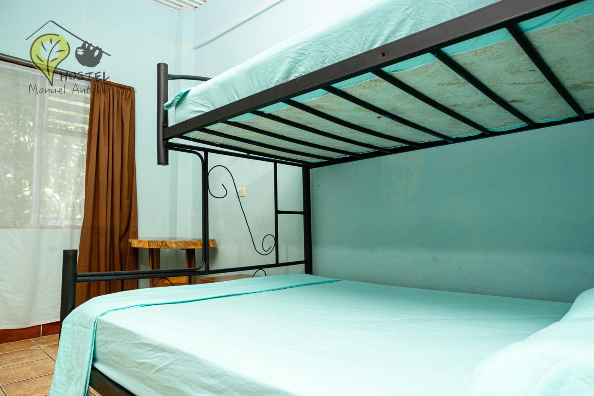 Manuel Antonio Hostel Екстер'єр фото