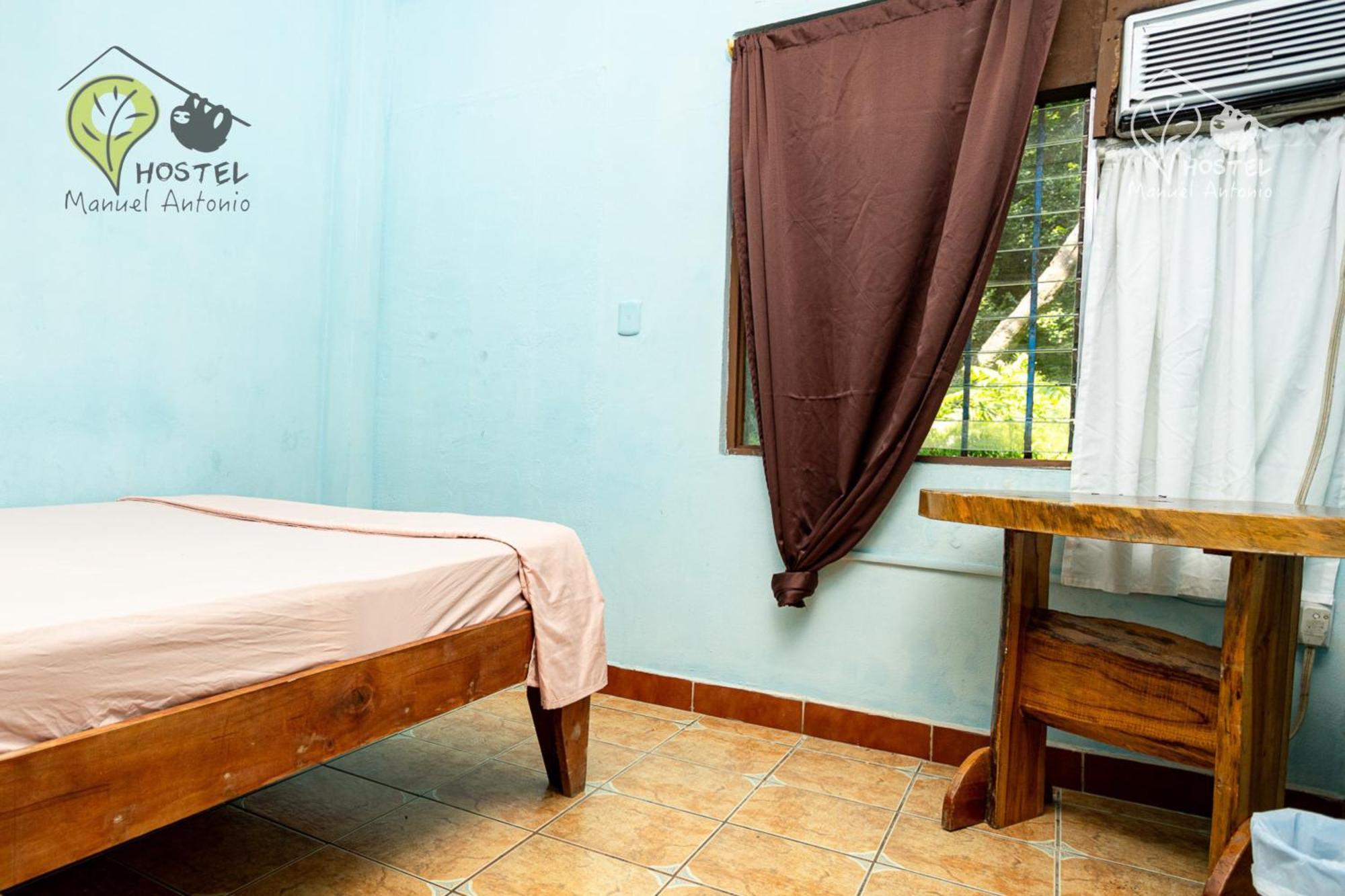 Manuel Antonio Hostel Екстер'єр фото