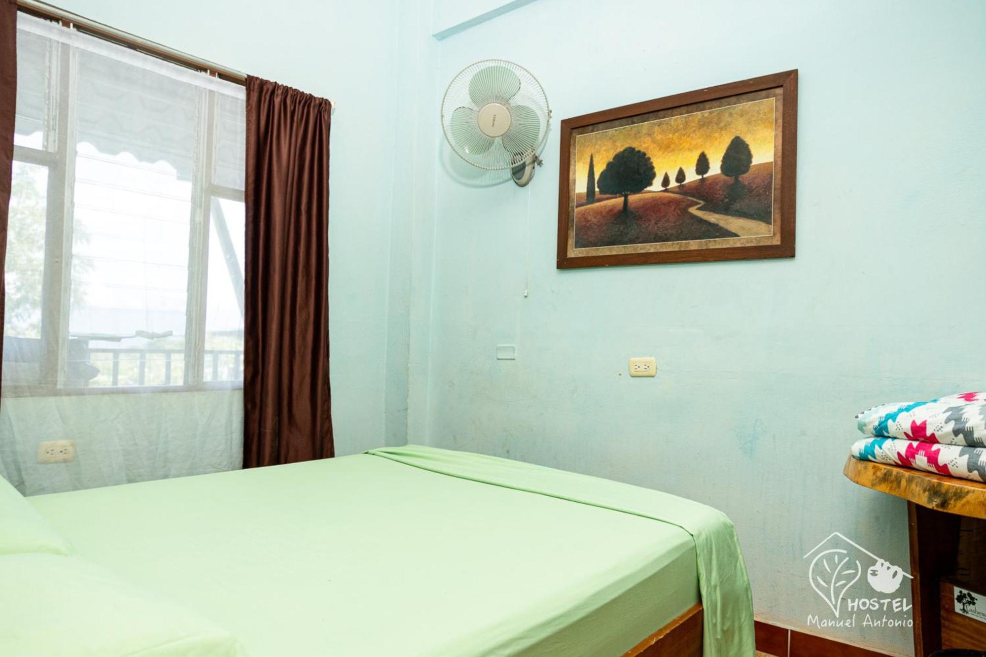 Manuel Antonio Hostel Екстер'єр фото